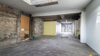 Handelsruimte te koop in BERCHEM