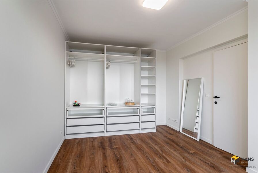 Appartement te koop in DEURNE