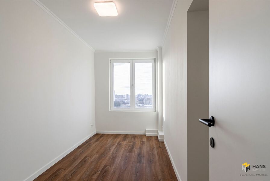 Appartement te koop in DEURNE