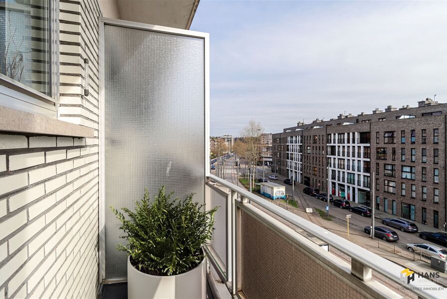 Appartement te koop in DEURNE