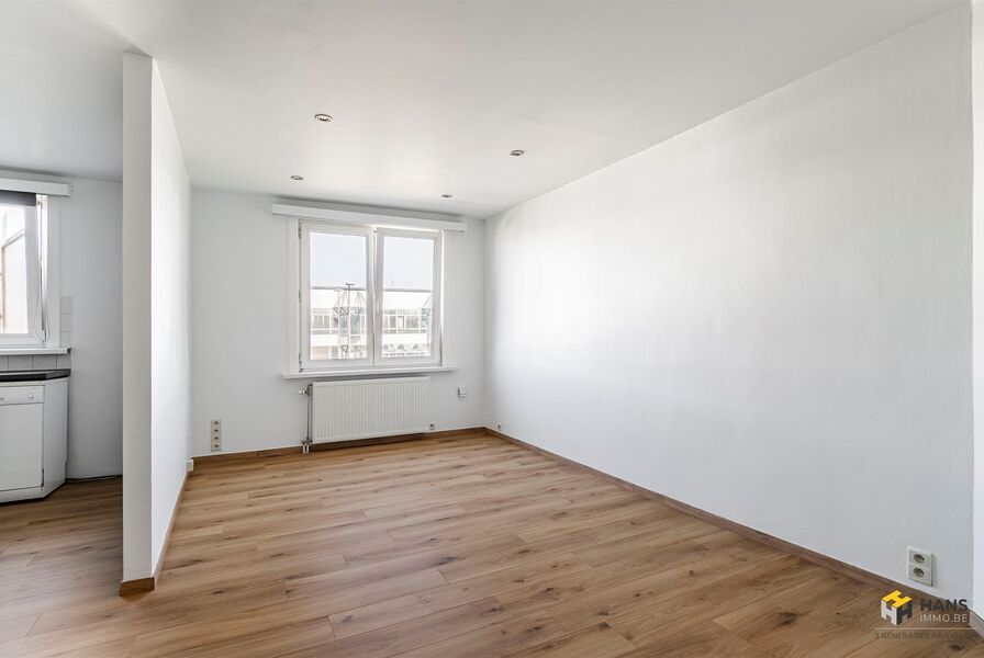 Appartement te koop in DEURNE