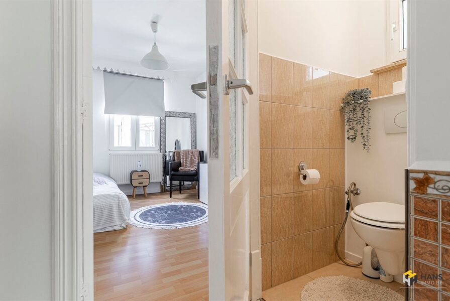 Eengezins woning te koop in BERCHEM