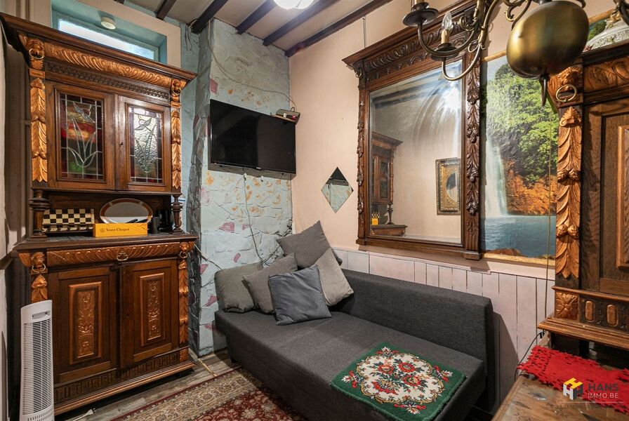 Eengezinswoning te koop in BORGERHOUT