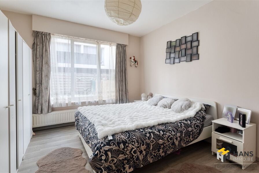 Gelijkvloers te koop in DEURNE