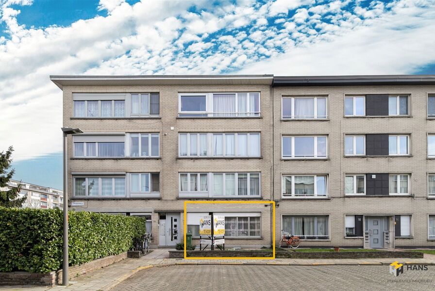 Gelijkvloers te koop in DEURNE