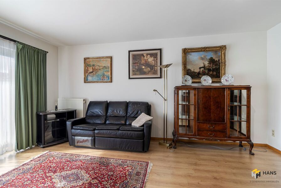 Gelijkvloers te koop in MERKSEM