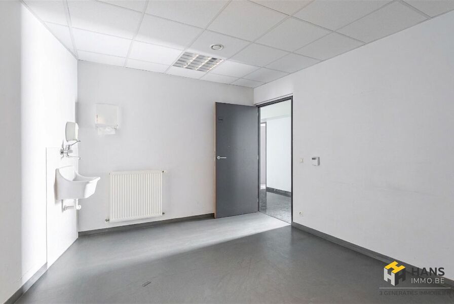 Handelsruimte te koop in ANTWERPEN