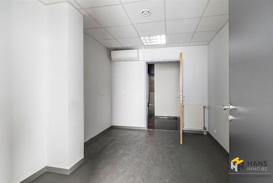 Handelsruimte te koop in ANTWERPEN
