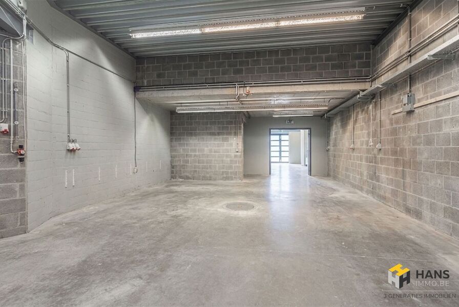 Handelsruimte te koop in ANTWERPEN