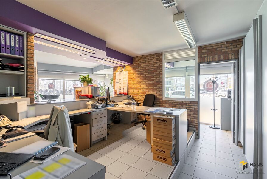 Handelsruimte te koop in DEURNE