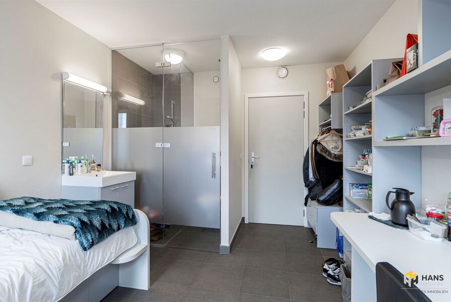 KOT / Kamer te koop in ANTWERPEN