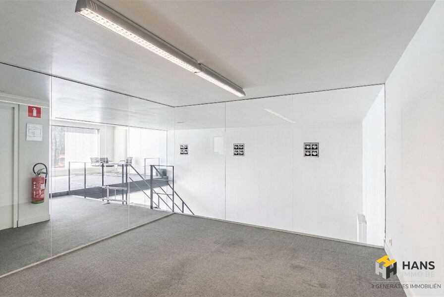 Opbrengsteigendom te koop in ANTWERPEN