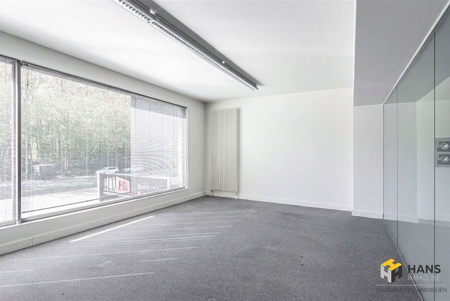 Opbrengsteigendom te koop in ANTWERPEN