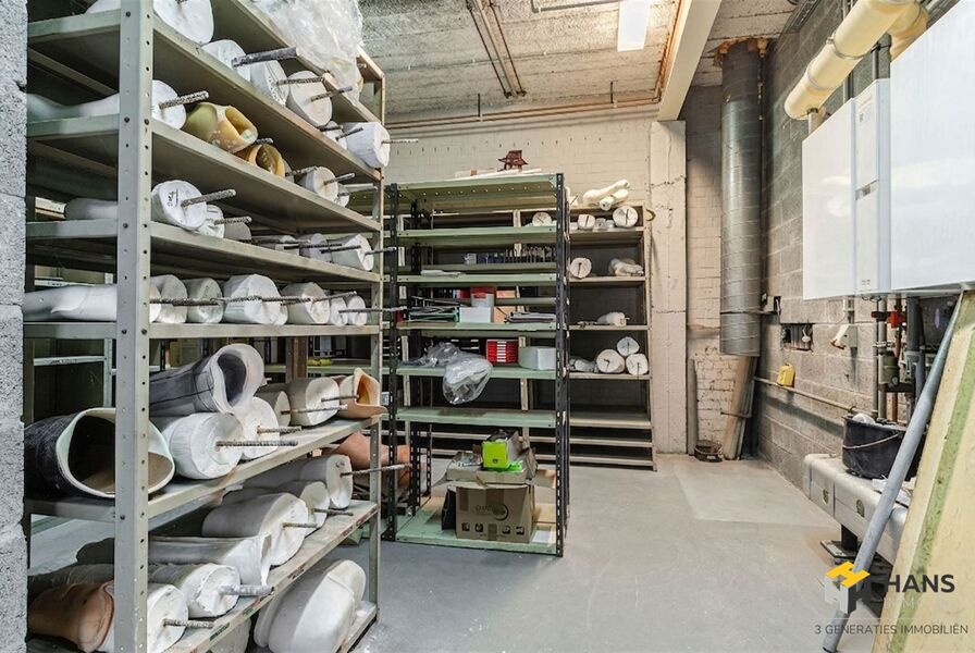 Opbrengsteigendom te koop in ANTWERPEN