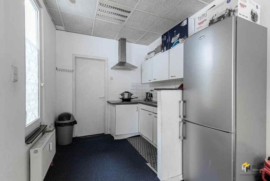 Opbrengsteigendom te koop in DEURNE