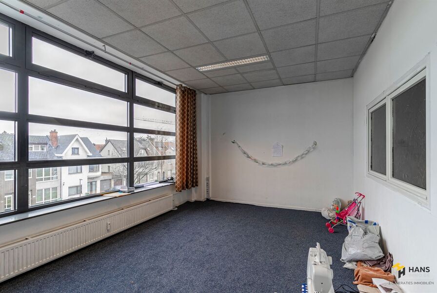 Opbrengsteigendom te koop in DEURNE