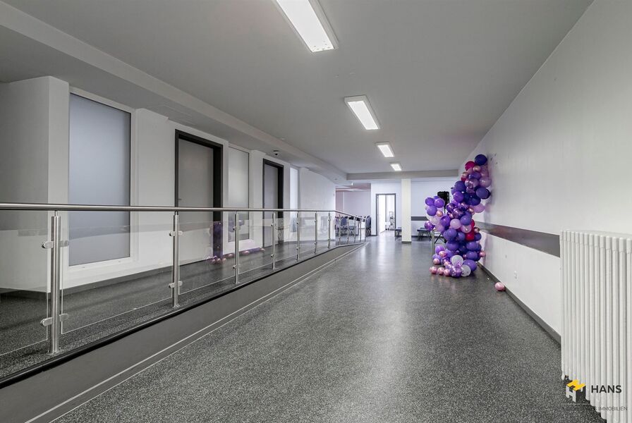 Opbrengsteigendom te koop in DEURNE