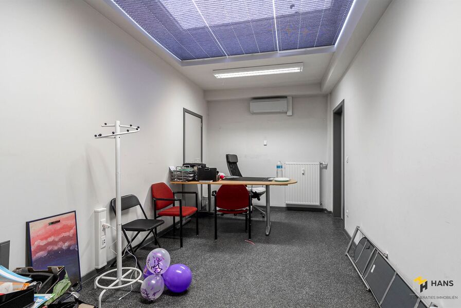 Opbrengsteigendom te koop in DEURNE