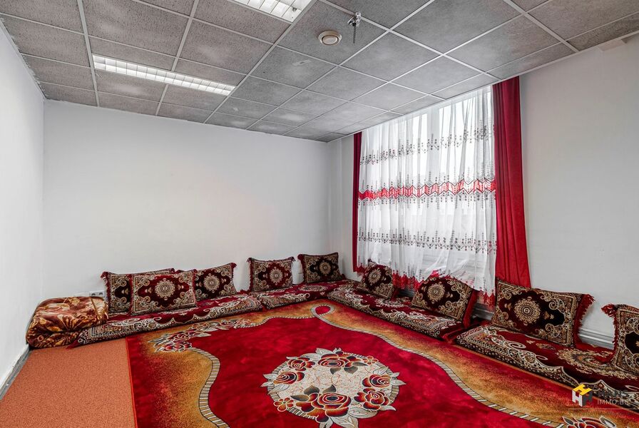 Opbrengsteigendom te koop in DEURNE