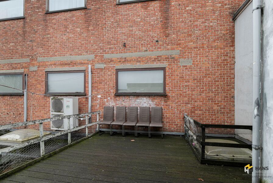 Opbrengsteigendom te koop in DEURNE