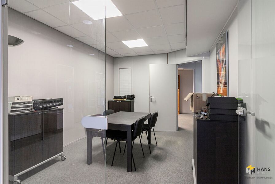 Opbrengsteigendom te koop in MERKSEM