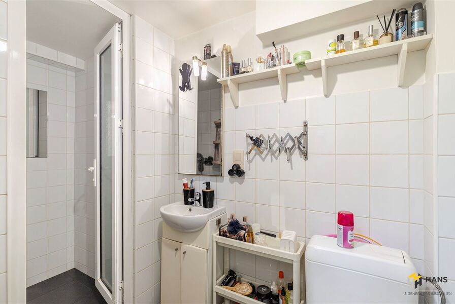 Opbrengsteigendom te koop in MORTSEL
