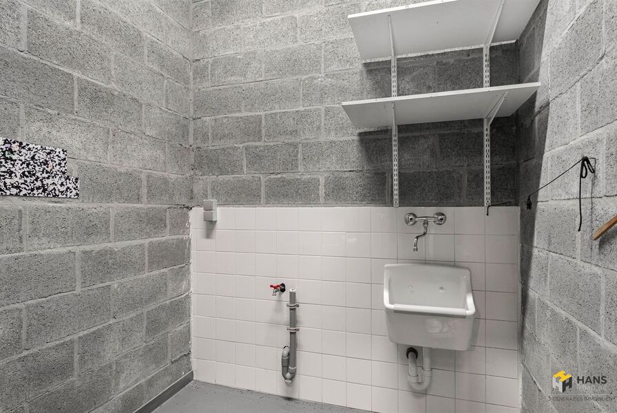 Opslagruimte te koop in ANTWERPEN