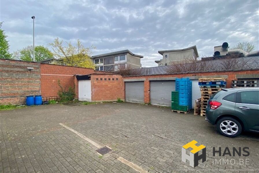 Parking / Garagebox te koop in DEURNE