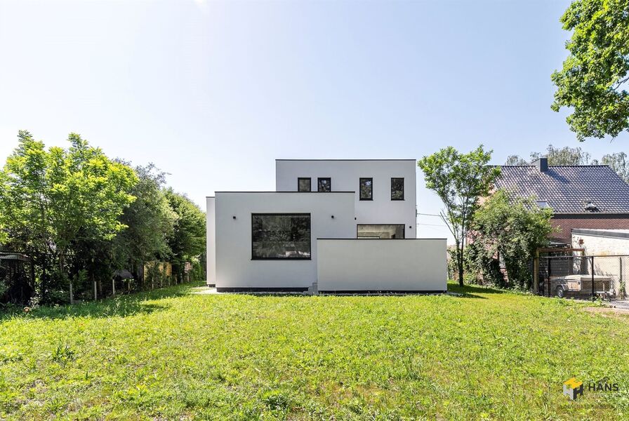 Villa te koop in BONHEIDEN