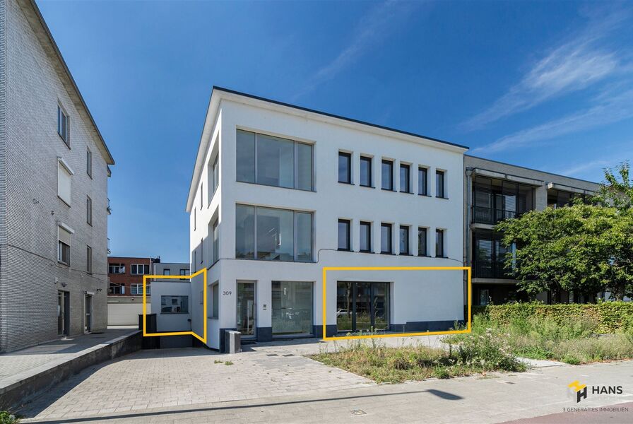 Winkelruimte te koop in MERKSEM