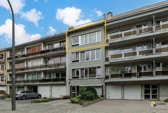 Appartement te koop in DEURNE