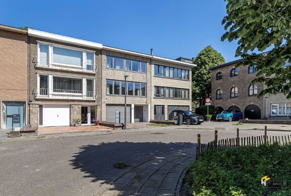 Eengezins woning te koop in DEURNE