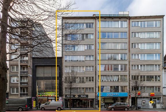 Opbrengsteigendom te koop in BORGERHOUT