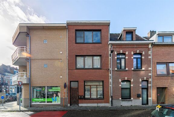 Opbrengsteigendom te koop in MORTSEL