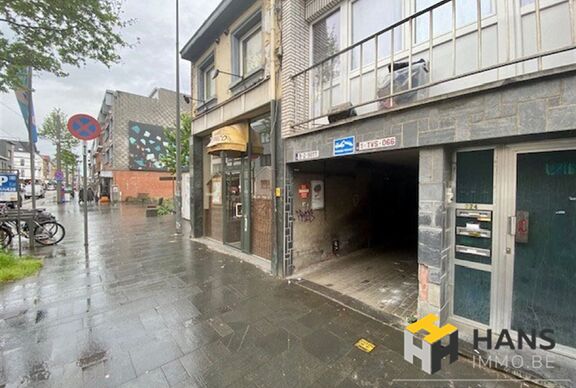 Parking / Garagebox te koop in DEURNE